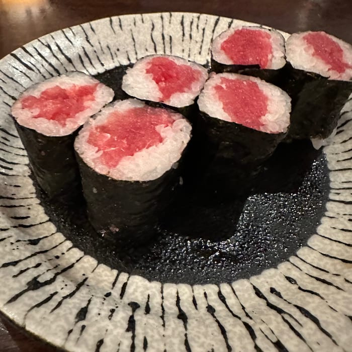 Tuna Roll.