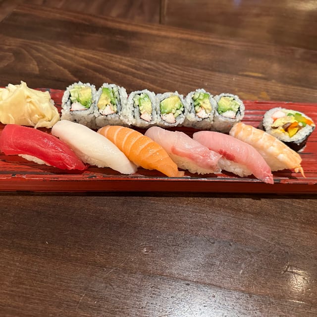 Sushi Regular.