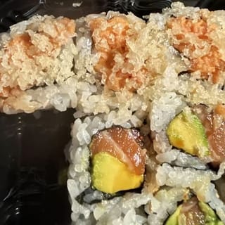 Spicy Tuna and Crunch Roll