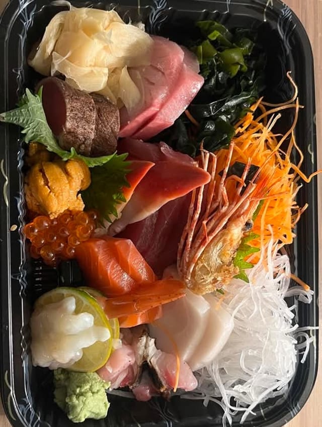 Sashimi Special.