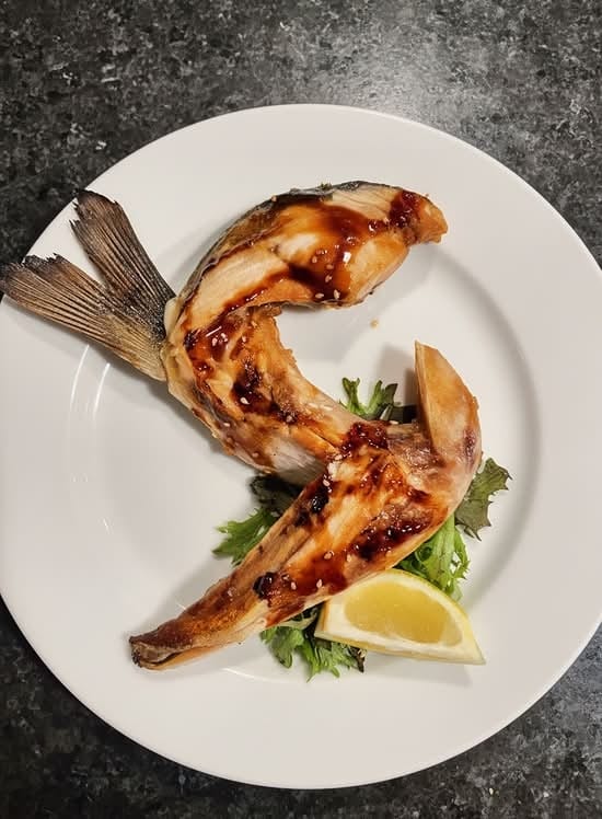 Hamachi Kama.